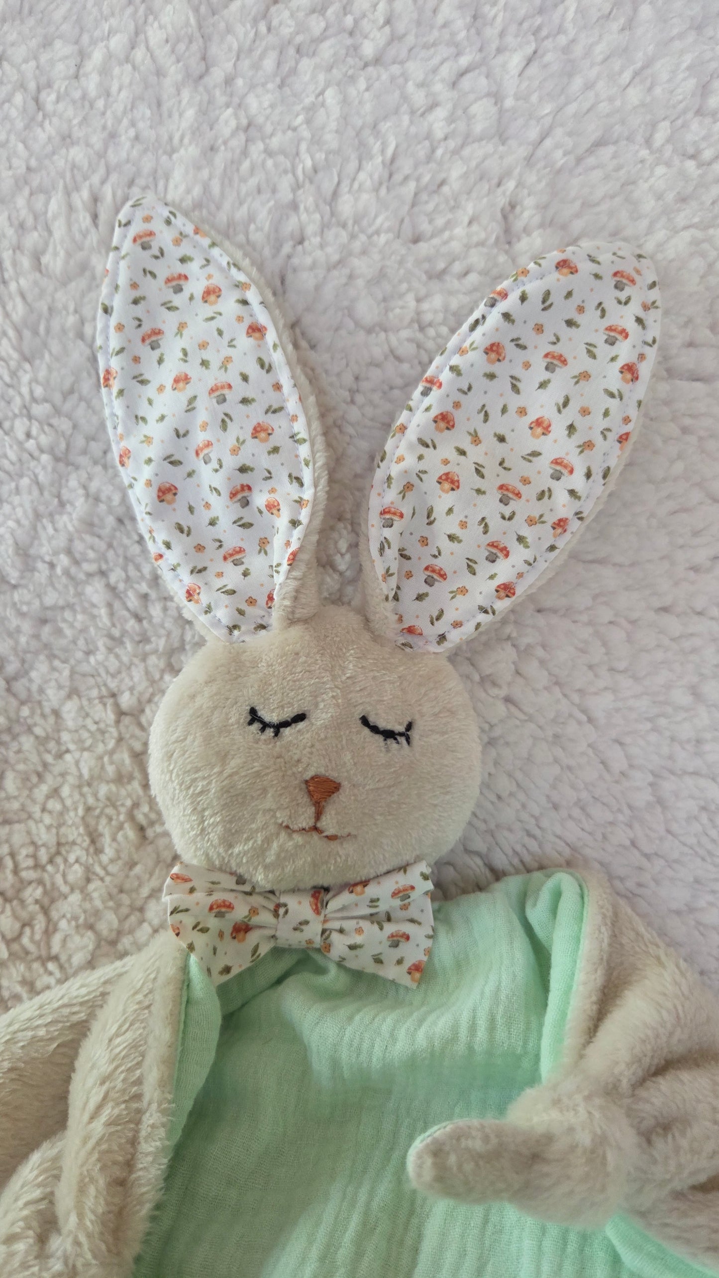 Doudou lapin vert menthe