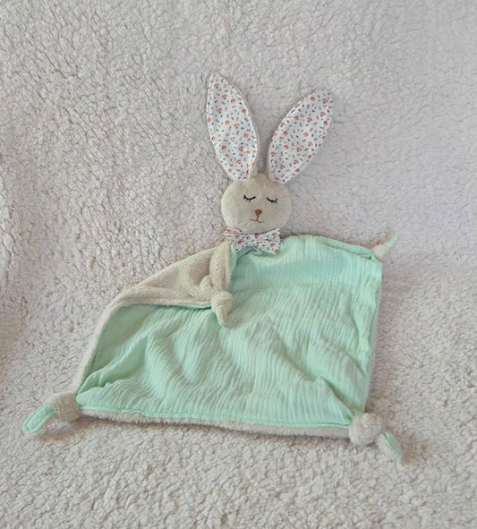 Doudou lapin vert menthe