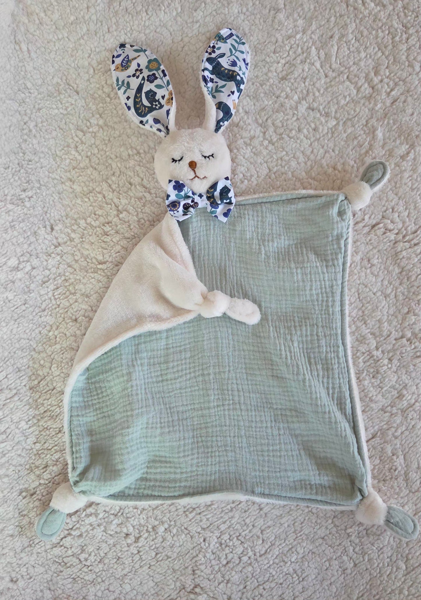Doudou Lapin Vert Amande