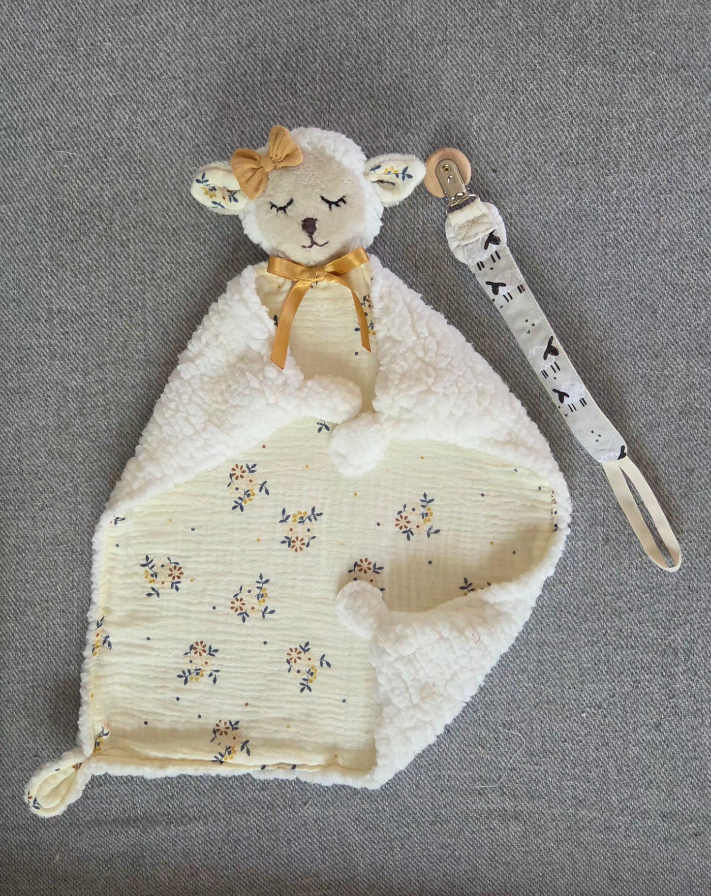 Doudou Mouton