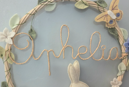 Couronne Prénom Personnalisée Fleurs et Hérisson