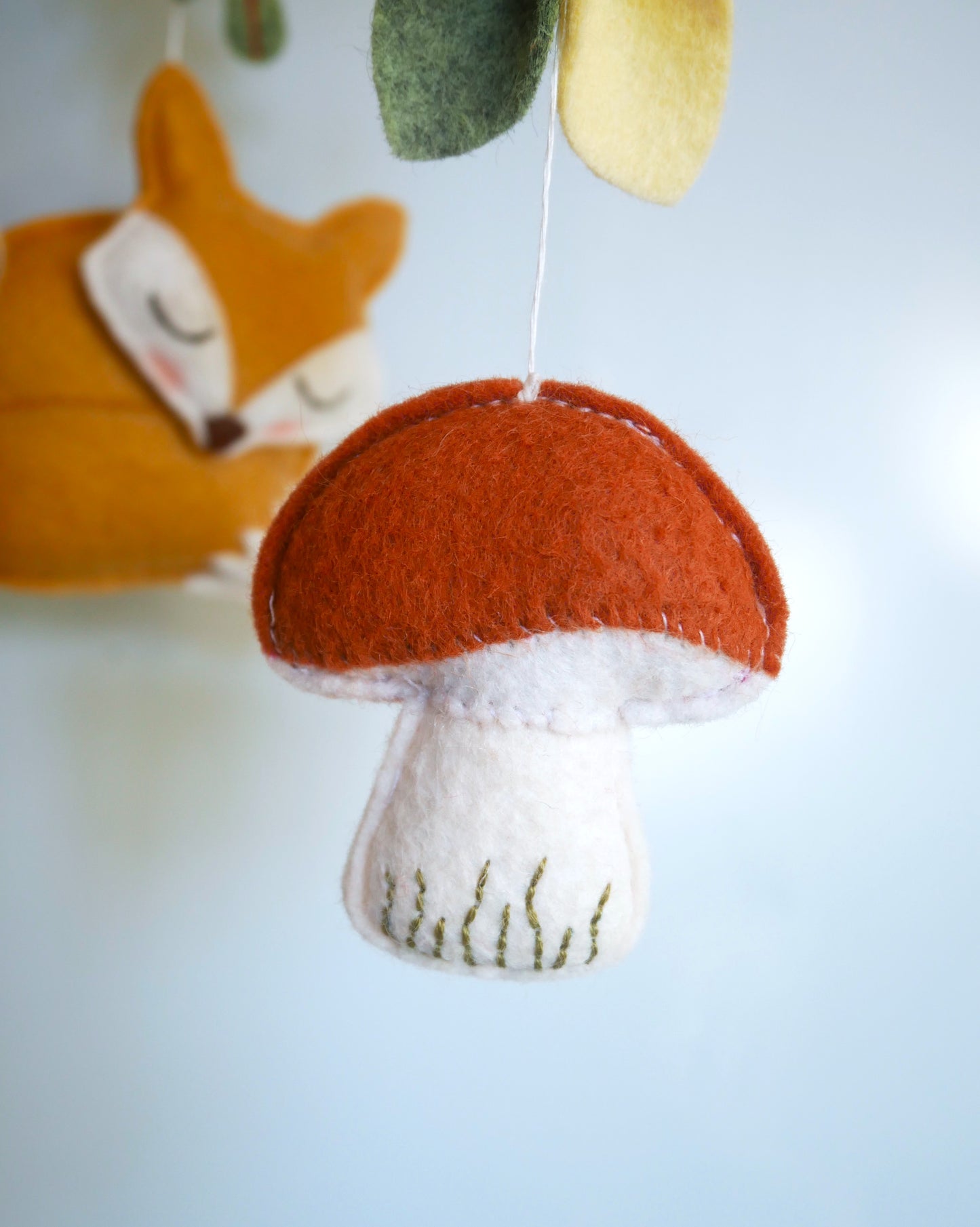 Mobile Bébé Forêt Champignons