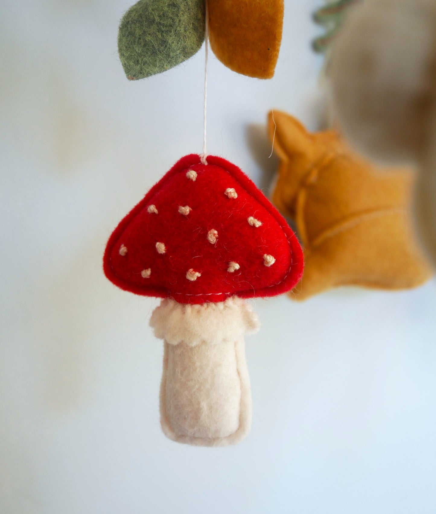 Mobile Bébé Forêt Champignons