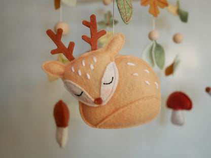 Mobile Bébé Forêt Biche, Ecureuil