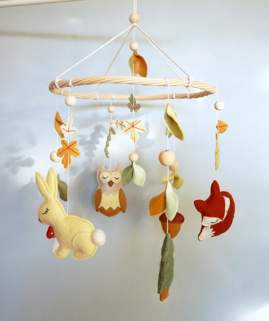 Mobile Bébé Forêt Chouette