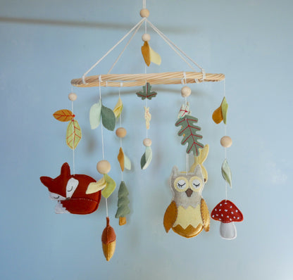 Mobile Bébé Forêt Chouette