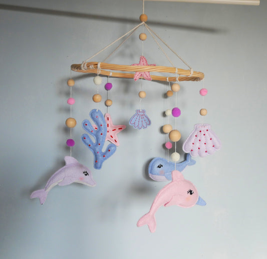 Mobile Bébé Dauphin