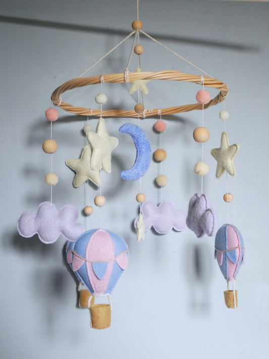 Mobile Bébé Montgolfières